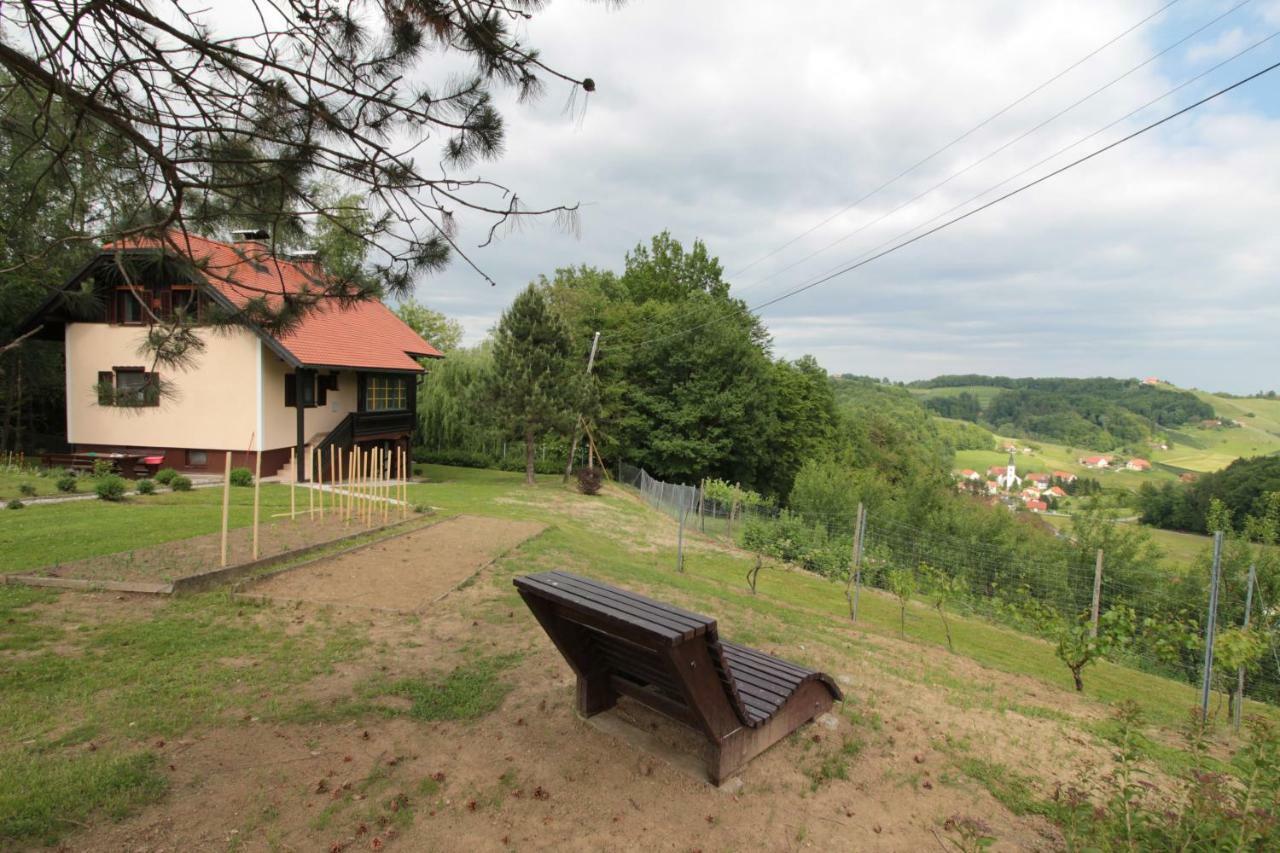 Holiday Home Winzerhaus Eva Spicnik Eksteriør billede